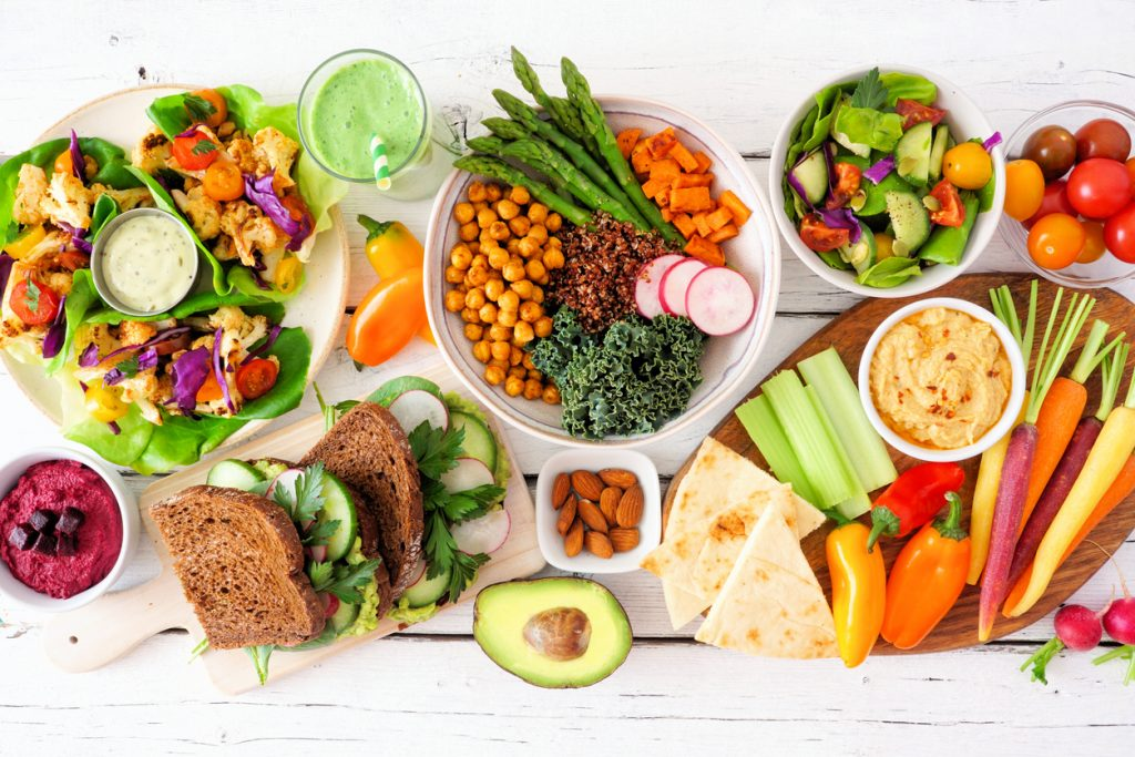 Nutrition & healthy eating guide featuring balanced meals, healthy foods, nutritious snacks, hydration and simple everyday wellness habits